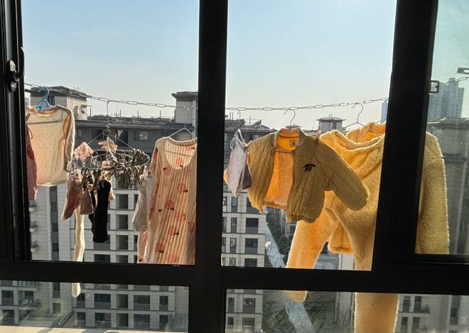机智了整洁美观省空间快看看广东发现一户高层晾衣设计太(图6)